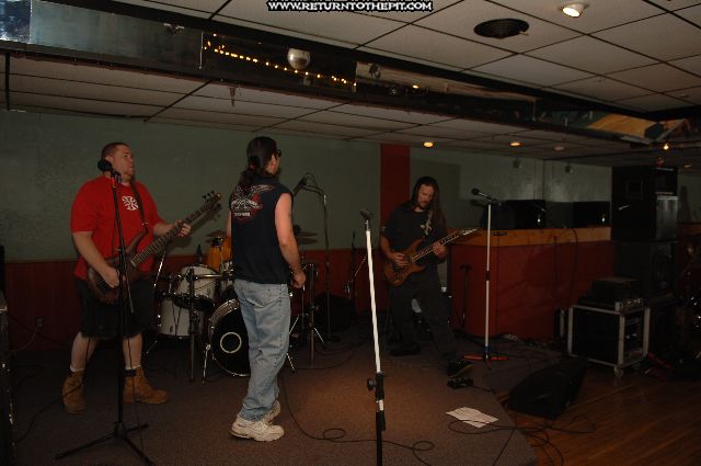 [shush on Aug 6, 2006 at Rocko's Bar and Grill (Manchester, NH)]