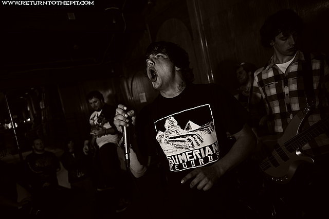 [stray from the path on Apr 18, 2009 at Chasers - Thirdstage (Worcester, MA)]
