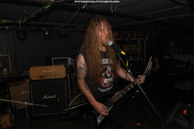 [tearabyte on Oct 1, 2004 at the Bombshelter (Manchester, NH)]