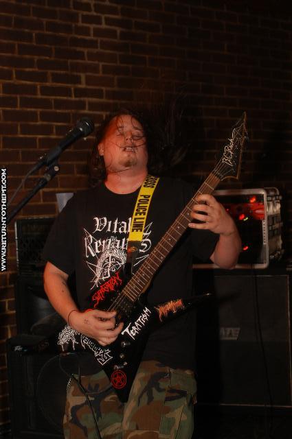 [teratism on Aug 20, 2004 at the Chopping Block (Boston, Ma)]
