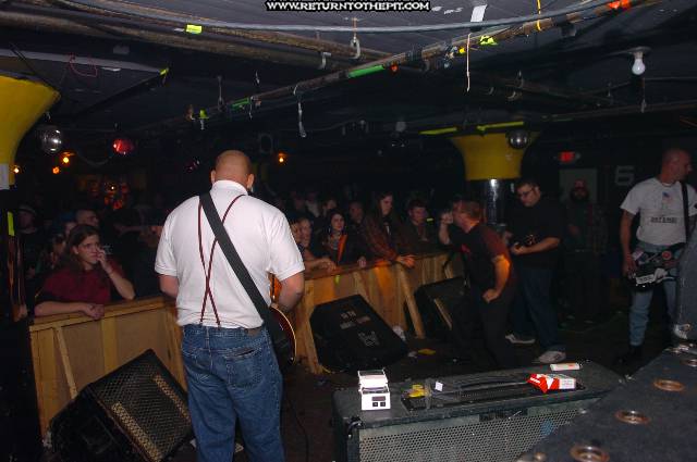 [the 86d on Nov 12, 2005 at the Bombshelter (Manchester, NH)]