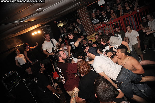 [the bonus army on Aug 1, 2009 at Anchors Up (Haverhill, MA)]