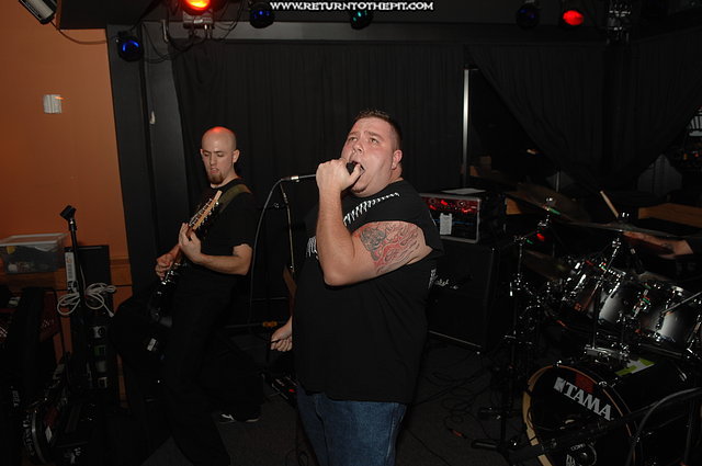 [the breaking on Nov 30, 2006 at Rusty G's Place (Lowell, Ma)]