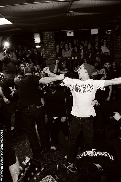 [the carrier on Jan 27, 2012 at Anchors Up (Haverhill, MA)]