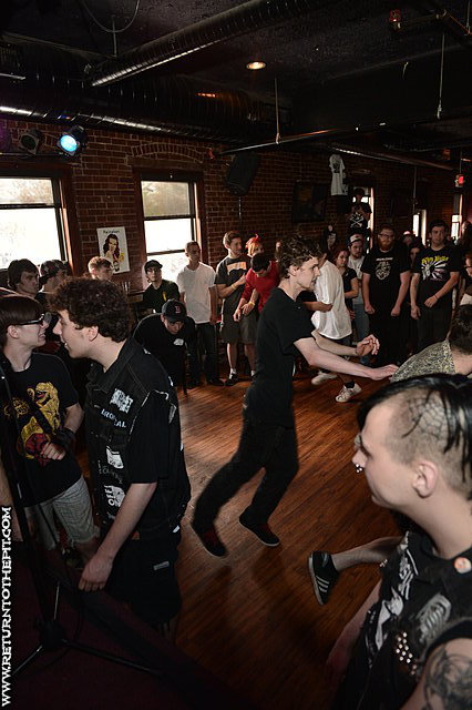 [the cryptics on May 10, 2014 at Dover Brickhouse (Dover, NH)]