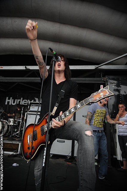 [devil wears prada on Jul 23, 2008 at Comcast Center - Hurley Stage (Mansfield, MA)]