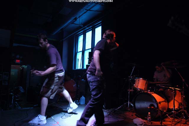 [the distance on Aug 3, 2003 at The Met Cafe (Providence, RI)]