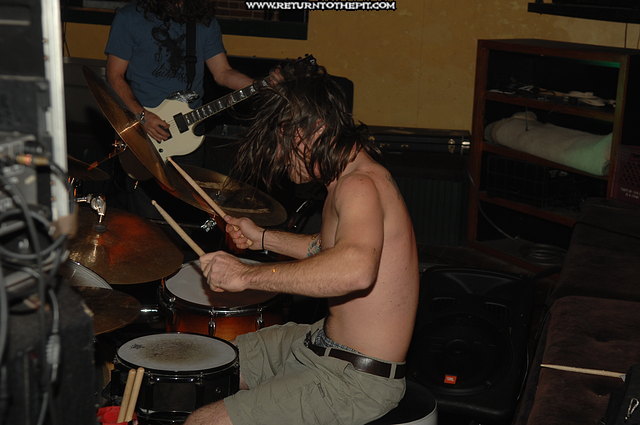 [the network on Dec 2, 2006 at Milly's Tavern (Manchester, NH)]