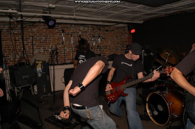 [the network on Oct 6, 2004 at Muddy River Smokehouse (Portsmouth, NH)]