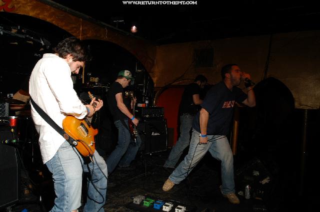 [the network on Nov 9, 2003 at Middle East (Cambridge, Ma)]