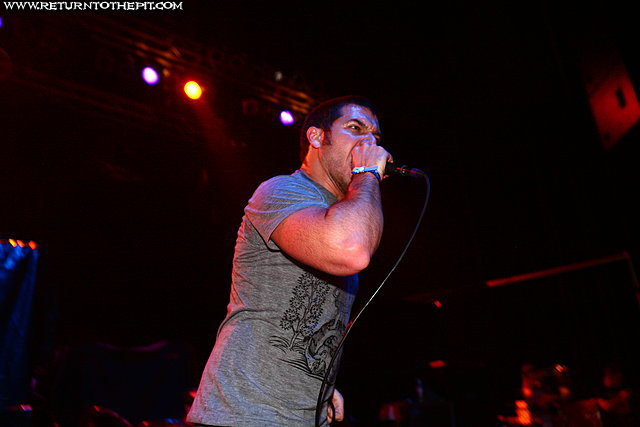 [the red chord on Dec 28, 2008 at the Palladium (Worcester, MA)]