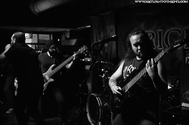 [the summoned on Oct 25, 2017 at Bungalow Bar And Grill (Manchester, NH)]