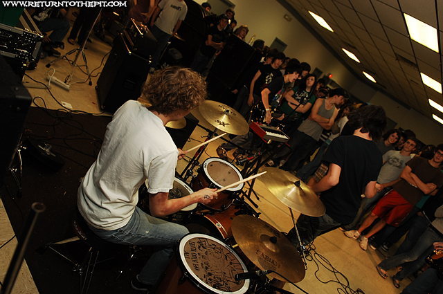 [the wake up call on Oct 7, 2007 at American Legion (Manchester, NH)]