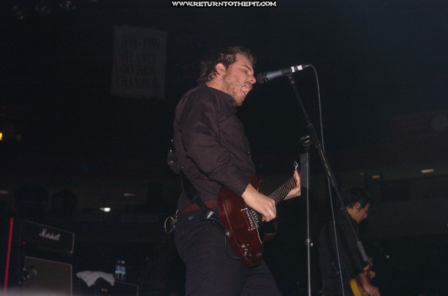 [thrice on Mar 7, 2006 at Tsongas Arena (Lowell, Ma)]