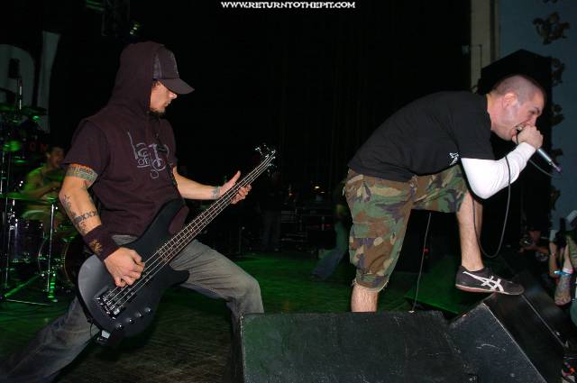 [throwdown on Apr 22, 2005 at the Palladium - main stage (Worcester, Ma)]