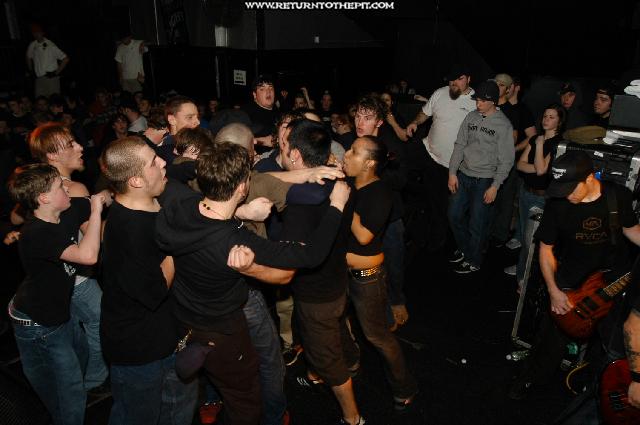 [throwdown on Jan 3, 2004 at The Palladium (Worcester, MA)]