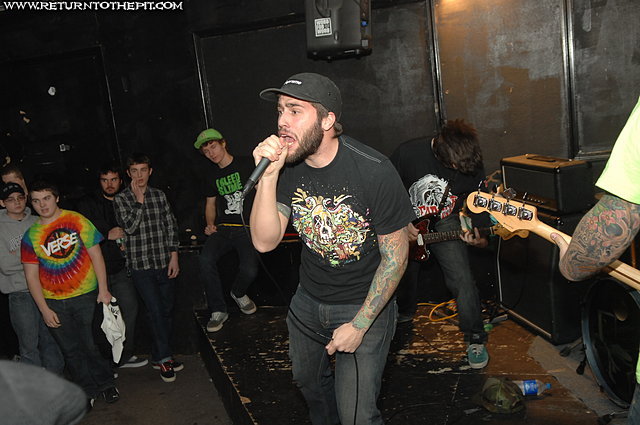 [transitions on Dec 26, 2008 at Anchors Up (Havrhill, MA)]