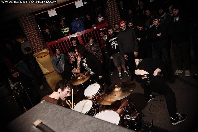 [trap them on Apr 7, 2009 at Anchors Up (Haverhill, MA)]