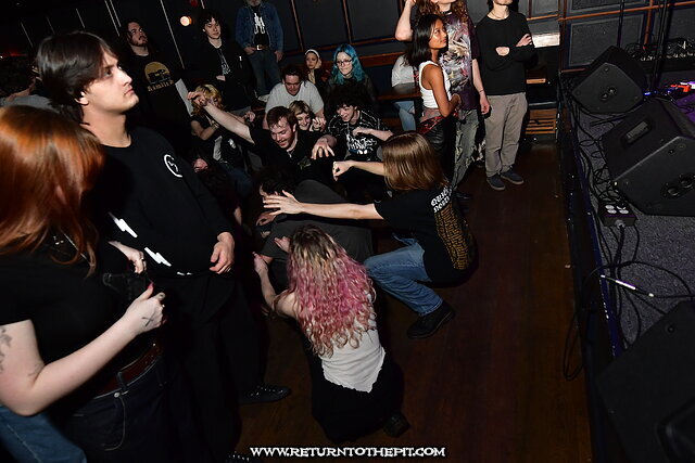 [trophy wife on Mar 27, 2024 at The Press Room (Portsmouth, NH)]