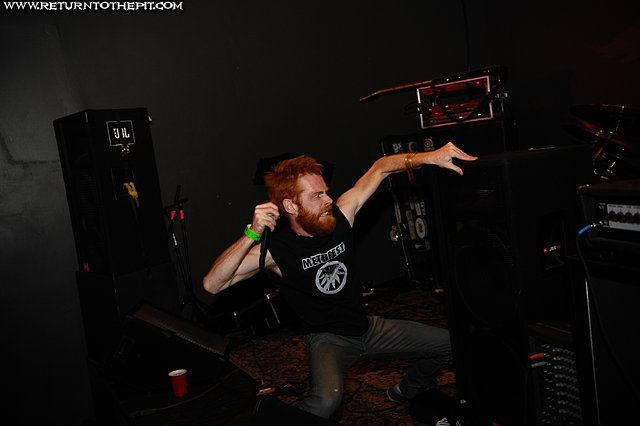 [twodeadsluts onegoodfuck on Aug 19, 2008 at Church (Boston, MA)]