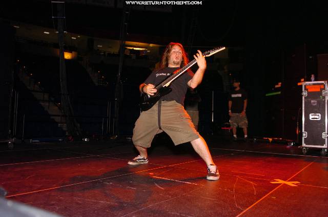 [unearth on Jun 25, 2005 at Tsongas Arena (Lowell, Ma)]