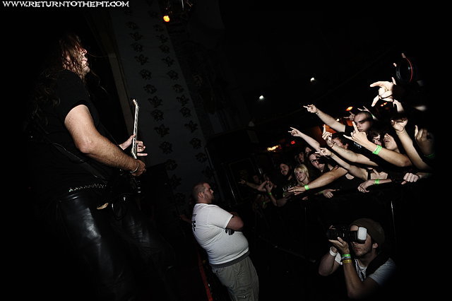 [unleashed on Oct 10, 2008 at the Palladium (Worcester, MA)]