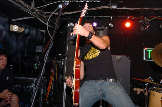[valient thorr on Oct 6, 2005 at the Station (Portland, Me)]