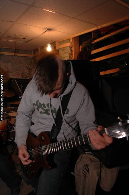 [waking judea on Mar 25, 2005 at the Library (Allston, Ma)]